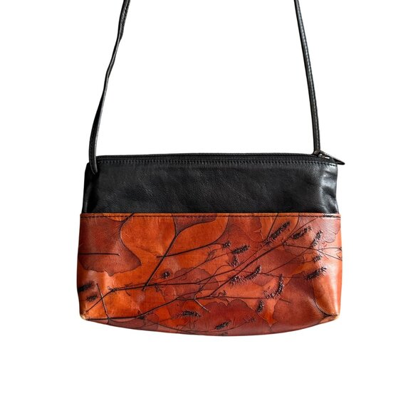 C.L. Whiting Leaf Leather Crossbody Bag With Leaf Design - Picture 2 of 7